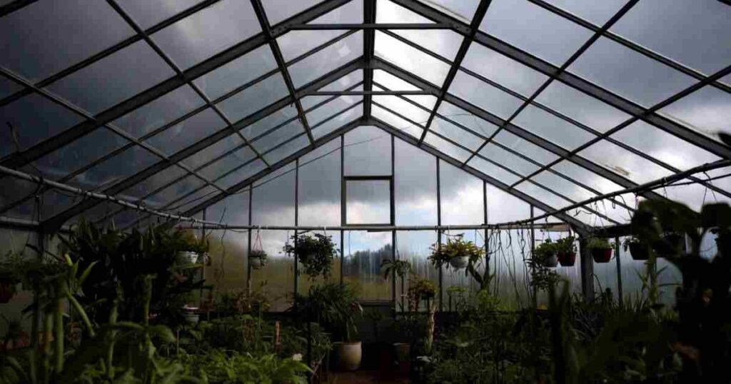 10 Weather Monitoring Myths